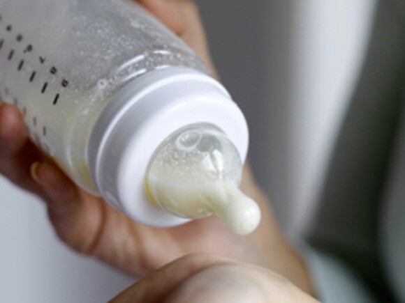 Comment préparer et conserver le lait maternisé en poudre • Pratiques  parentales saines Winnipeg